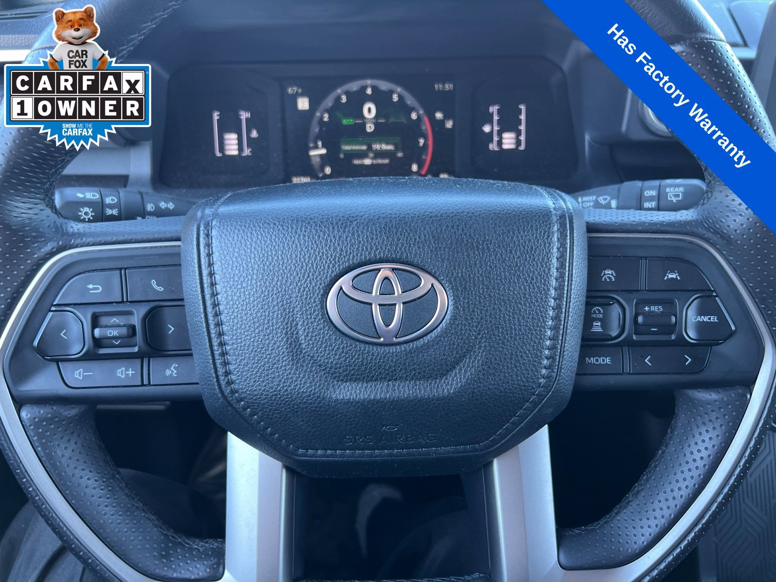Used 2025 Toyota 4Runner SR5 AWD/4WD image 13