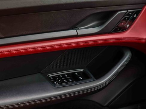 Used 2020 Porsche Taycan Turbo image 14