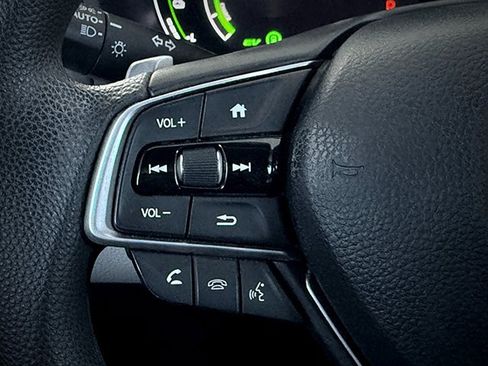 Used 2022 Honda Accord Hybrid image 12