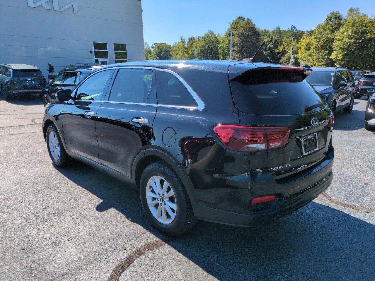 Used 2019 Kia Sorento L FWD image 5