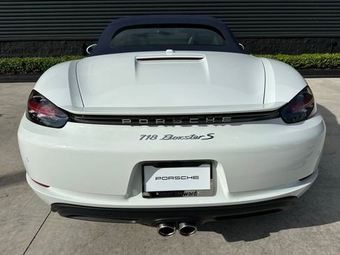 Used 2025 Porsche 718 Boxster S image 13