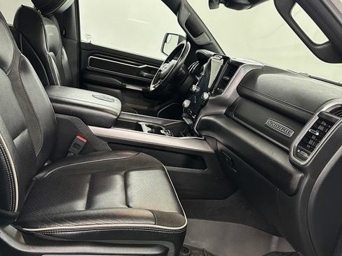 Used 2023 RAM 1500 Laramie AWD/4WD image 39