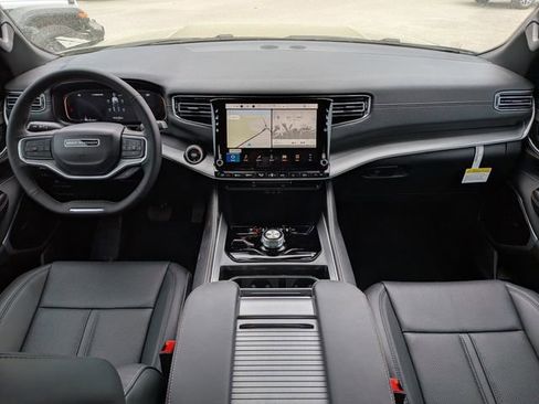 New 2026 Jeep Grand Wagoneer Limited w/ Premium Group II AWD/4WD image 15