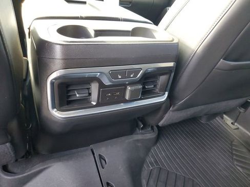 Used 2021 Chevrolet Silverado 1500 High Country w/ Technology Package image 17