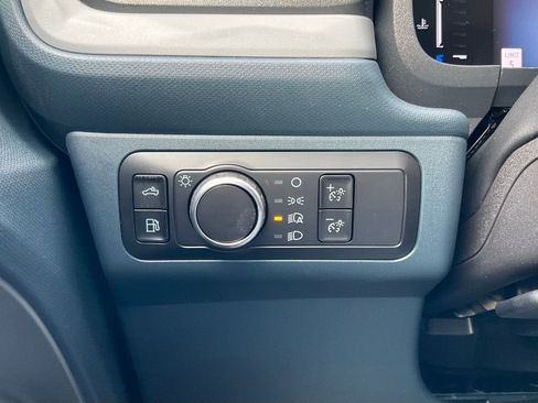 New 2025 Ford Maverick Lariat w/ Black Appearance Package image 53