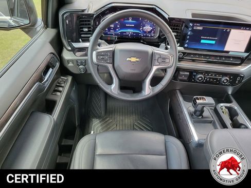 Used 2024 Chevrolet Silverado 1500 LTZ AWD/4WD image 19
