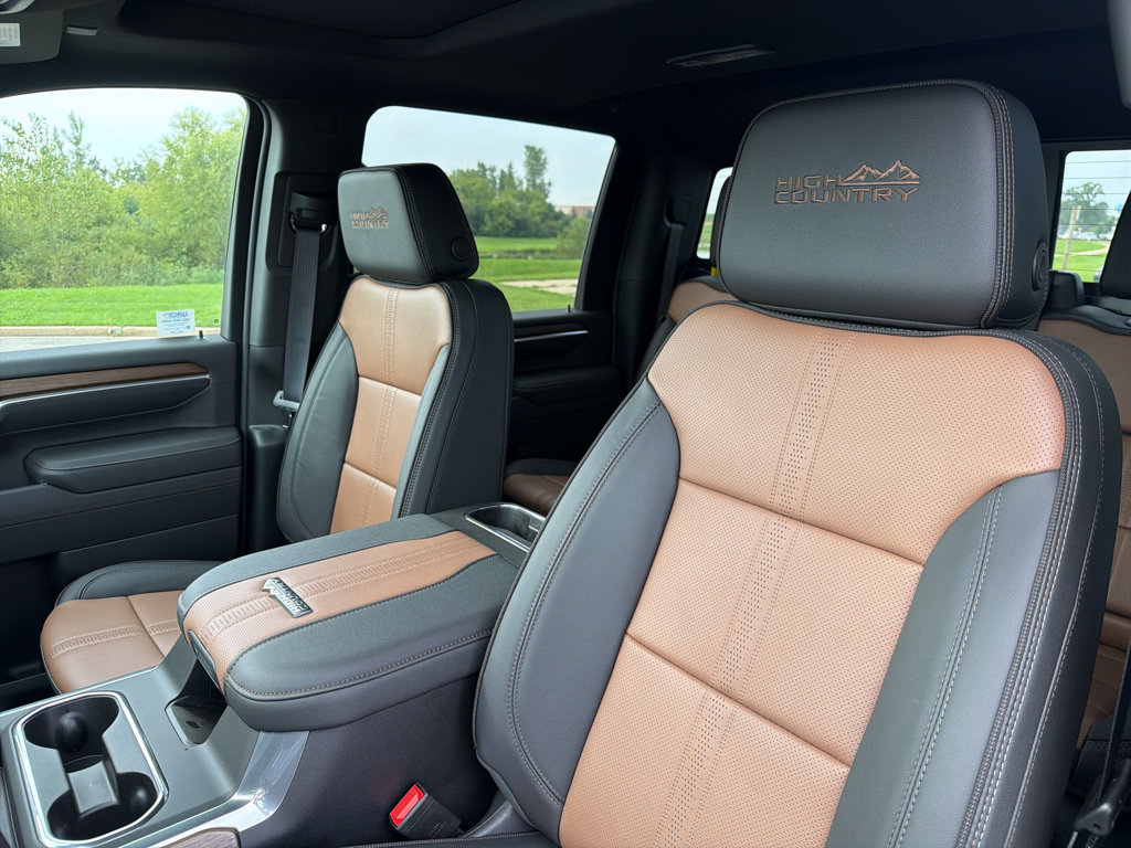 New 2026 Chevrolet Silverado 2500 High Country w/ High Country Premium Package AWD/4WD image 18