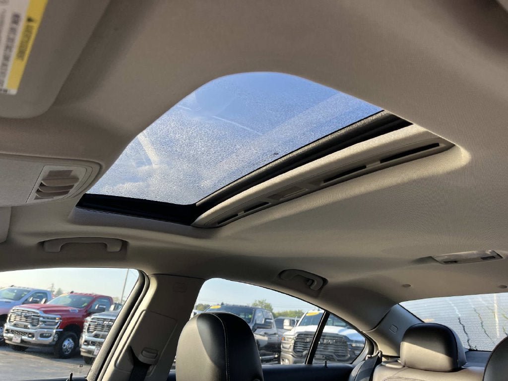 Used 2015 Buick Regal Premium FWD image 29