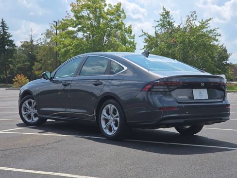 Certified 2025 Honda Accord LX image 17