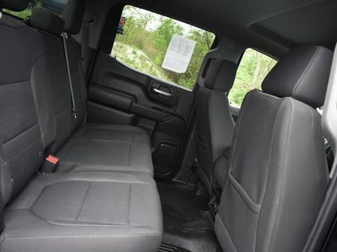 Used 2022 Chevrolet Silverado 1500 LT AWD/4WD image 14