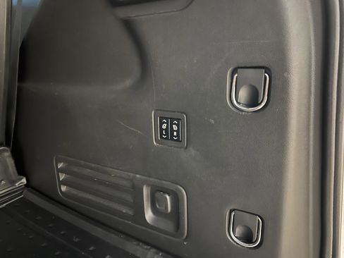 Used 2020 Chevrolet Traverse High Country w/ LPO, Floor Liner Package image 36