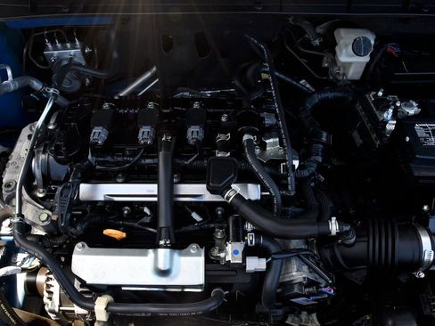 Used 2024 Nissan Kicks SV image 19