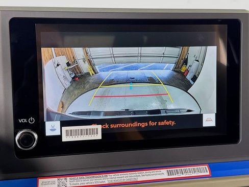 Used 2025 Toyota Tacoma TRD Off-Road image 38