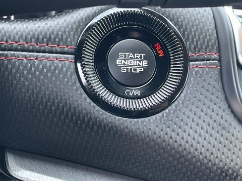 Used 2022 Jeep Compass Trailhawk w/ Trailhawk Elite Group image 18