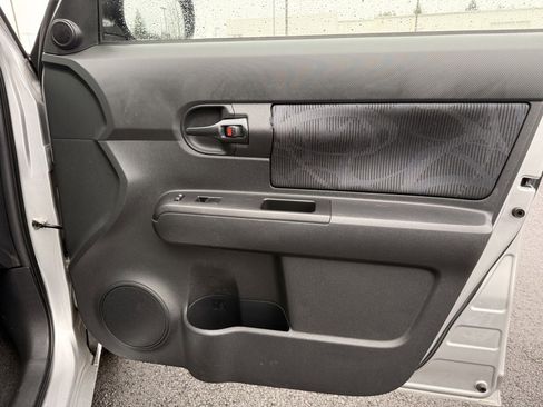 Used 2012 Scion xB Base image 24