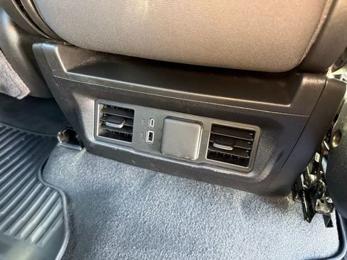 Certified 2025 Chevrolet Silverado 1500 LT image 18