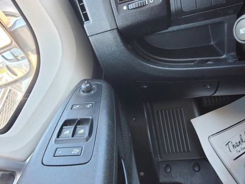 Used 2018 RAM ProMaster 1500 FWD image 11