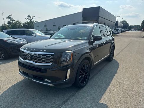 Used 2020 Kia Telluride SX w/ SX Prestige Package AWD/4WD image 3