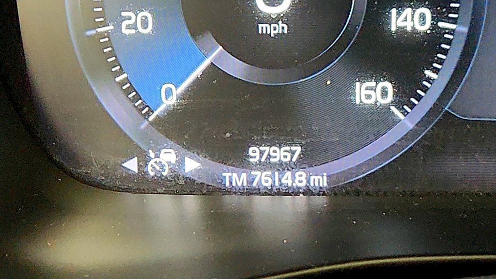 Used 2019 Volvo XC40 T5 Momentum AWD/4WD image 16