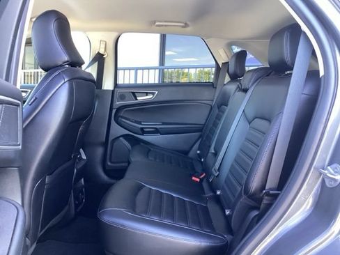 Used 2023 Ford Edge SEL w/ Convenience Package AWD/4WD image 31