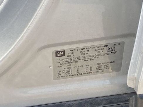 Used 2017 Chevrolet Trax Premier w/ Driver Confidence II Package image 29