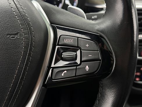 Used 2019 BMW 530i xDrive w/ Premium Package AWD/4WD image 21