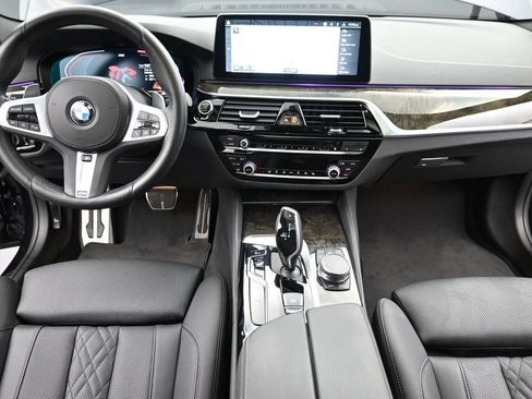 Used 2023 BMW 530i xDrive w/ M Sport Package AWD/4WD image 13