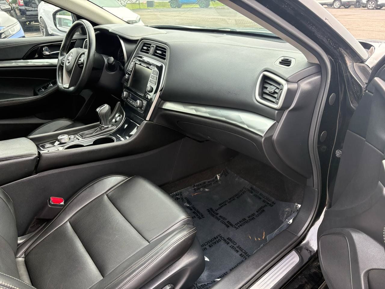 Used 2020 Nissan Maxima 3.5 SV w/ Floor Mat Group FWD image 17