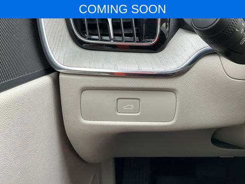 Certified 2023 Volvo XC60 B5 Plus w/ Climate Package image 35