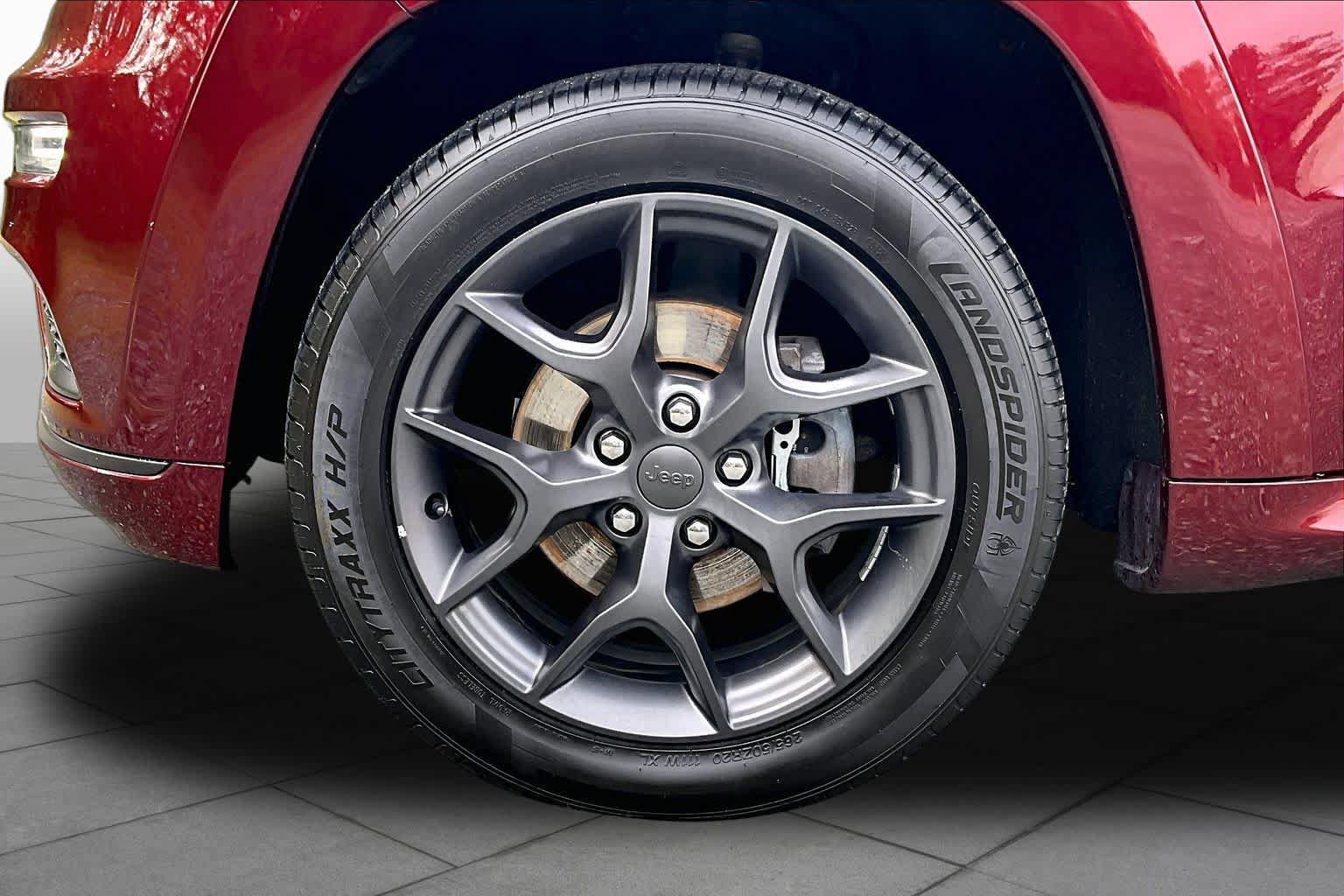 Used 2019 Jeep Grand Cherokee Limited X AWD/4WD image 11