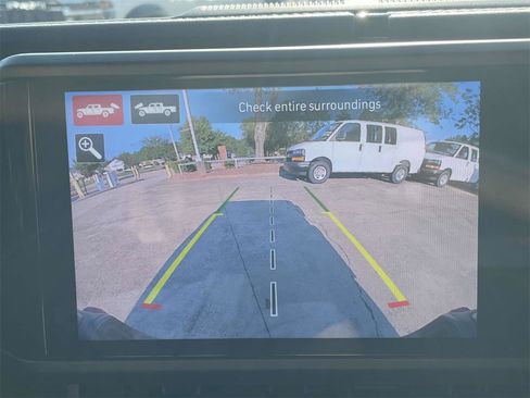 New 2025 Jeep Gladiator Rubicon image 17