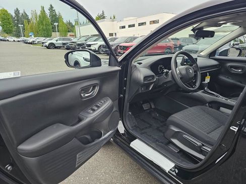 New 2027 Honda HR-V LX image 22