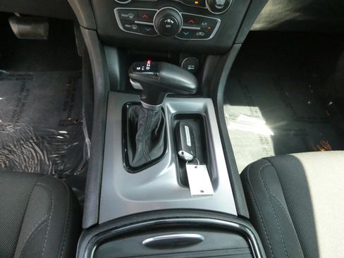 Used 2019 Dodge Charger SXT w/ Blacktop Package RWD image 22