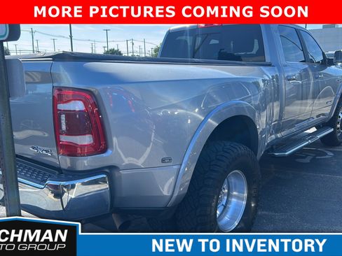 Used 2022 RAM 3500 Laramie w/ Chrome Appearance Group AWD/4WD image 7