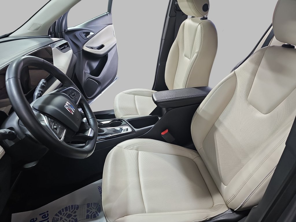 Used 2024 Buick Encore GX Sport Touring w/ Advanced Technology Package AWD/4WD image 18