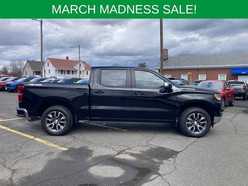 Used 2024 Chevrolet Silverado 1500 LT image 8