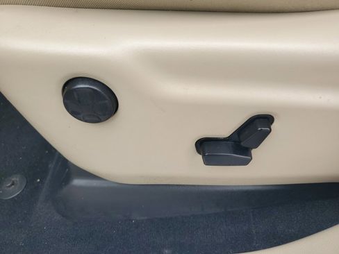 Used 2020 Jeep Grand Cherokee Limited w/ Premium Lighting Group image 30