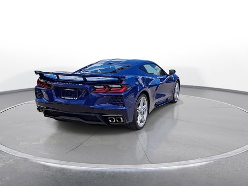Used 2025 Chevrolet Corvette Stingray Preferred Cpe w/ Z51 Performance Package RWD image 7