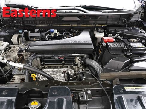 Used 2020 Nissan Rogue SV AWD/4WD image 7