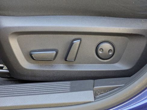 Used 2023 Nissan Rogue SV FWD image 20