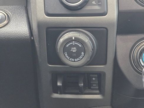 Used 2020 Ford F150 Raptor w/ Equipment Group 802A Luxury image 19