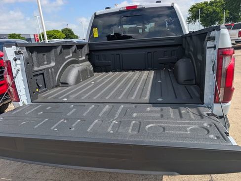 Used 2025 Ford F150 Lariat w/ Equipment Group 501A Mid image 28