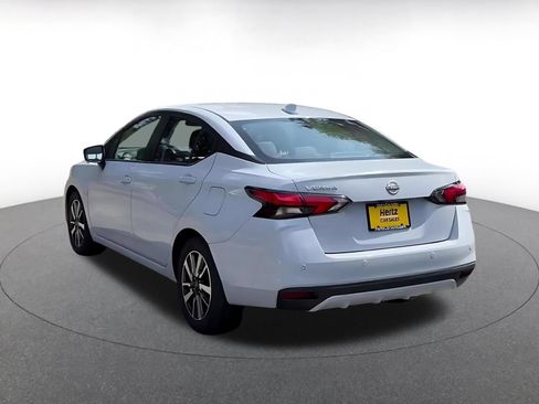 Used 2025 Nissan Versa SV FWD image 10