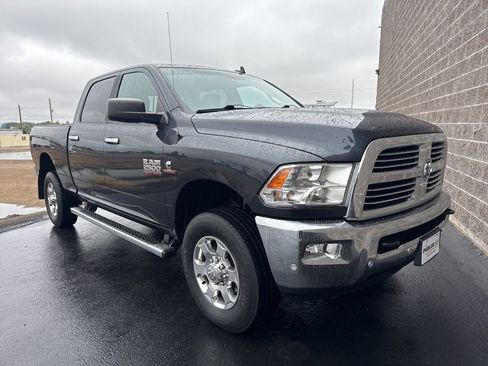 Used 2018 RAM 2500 Big Horn image 4