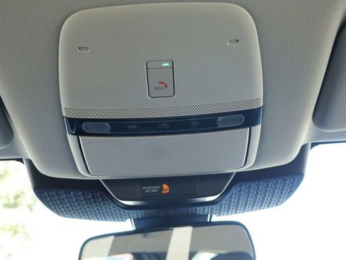 Used 2024 Nissan Ariya AWD image 33