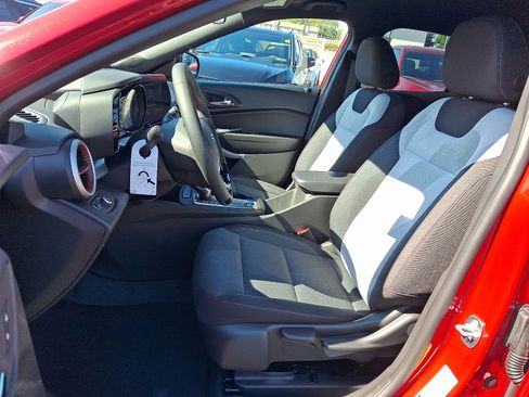 New 2026 Chevrolet Trax RS image 6