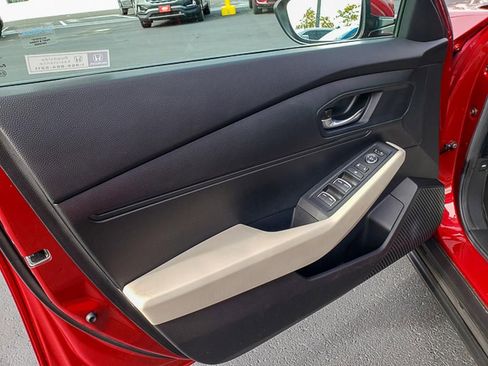 Used 2024 Honda Accord LX image 9