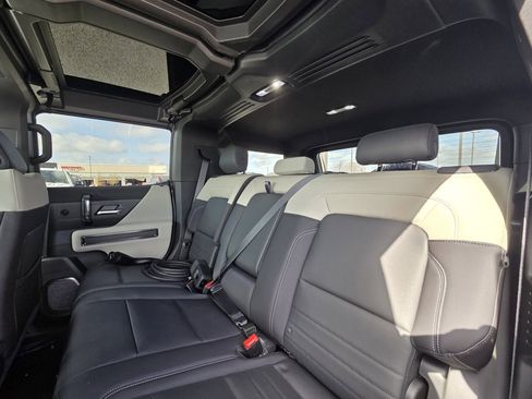 New 2026 GMC Hummer EV SUV image 23