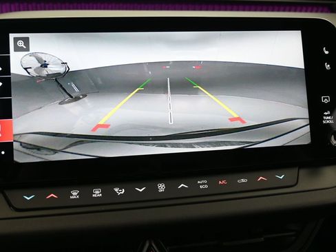 Used 2024 Dodge Charger R/T Scat Pack w/ Plus Group image 24