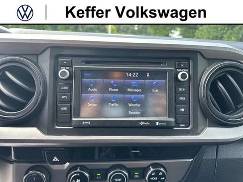 Used 2017 Toyota Tacoma SR5 w/ Tow Package AWD/4WD image 23